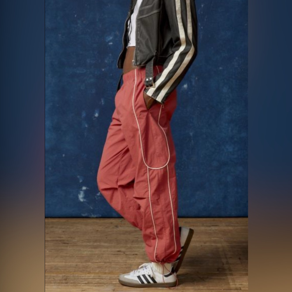 NWT BDG UO Jess Track Pants Berry